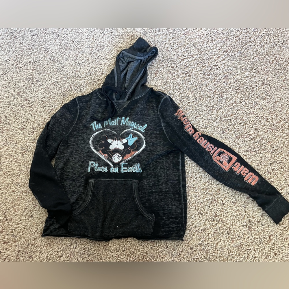 Disney World long sleeve Hooded T- shirt XS